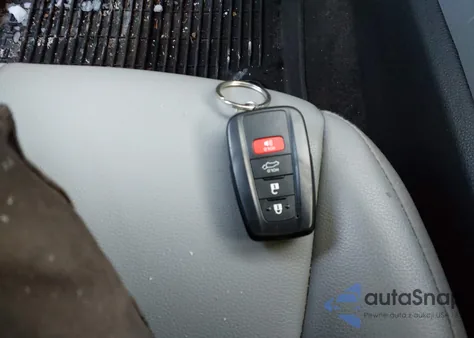 2023 Toyota Highlander Xle z USA, uszkodzony, nr VIN 5TDKDRBH9PS016824